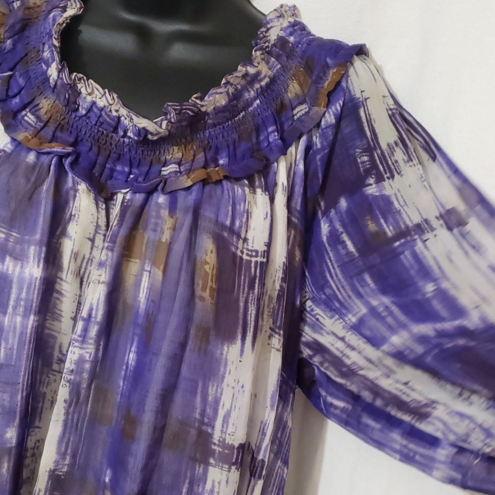 Unique Spectrum blouse - Picture 2 of 4